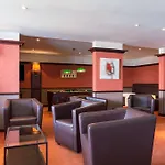 Du Golf De L'ailette, The Originals Relais Шамуй