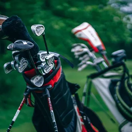 Du Golf De L'ailette, The Originals Relais