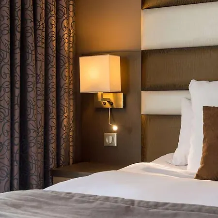 Du Golf De L'ailette, The Originals Relais Hotel Chamouille