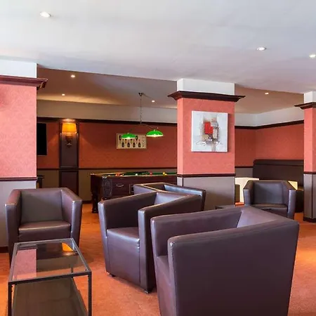 Du Golf De L'ailette, The Originals Relais שאמוויל