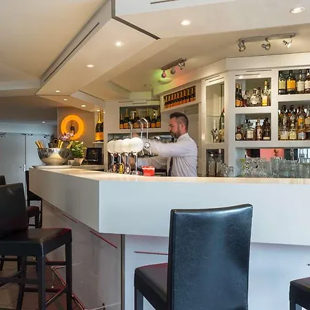 Du Golf De L'ailette, The Originals Relais Hotel