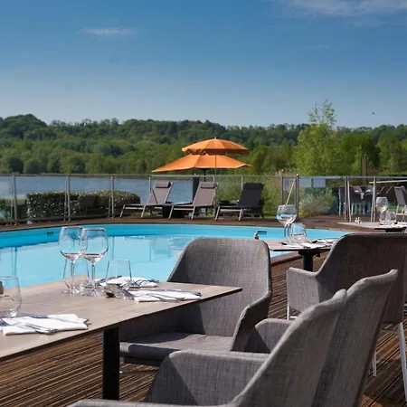 מלון Du Golf De L'ailette, The Originals Relais