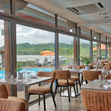 Du Golf De L'ailette, The Originals Relais מלון 4*