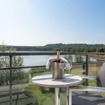 Du Golf De L'ailette, The Originals Relais Chamouille