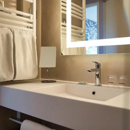 Du Golf De L'ailette, The Originals Relais