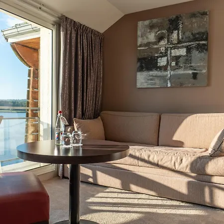 Du Golf De L'ailette, The Originals Relais