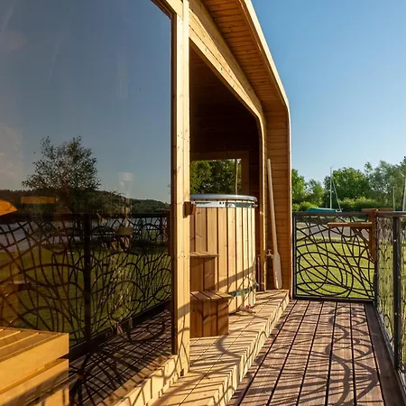 Du Golf De L'ailette, The Originals Relais Отель