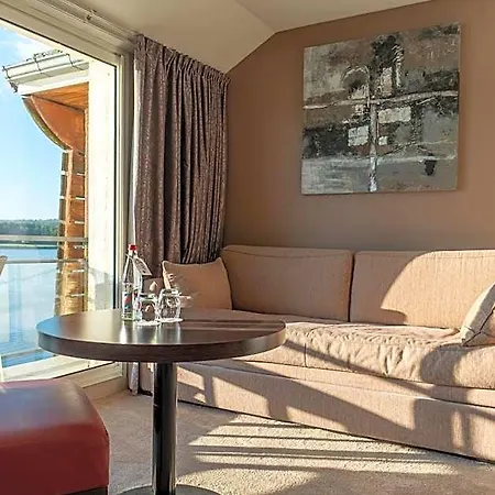 Du Golf De L'ailette, The Originals Relais Hotel