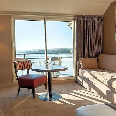 Du Golf De L'ailette, The Originals Relais Hotel Chamouille