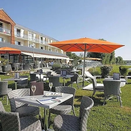 Du Golf De L'ailette, The Originals Relais Hotel Chamouille