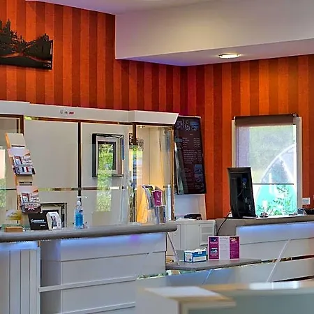 Du Golf De L'ailette, The Originals Relais Hotel Chamouille