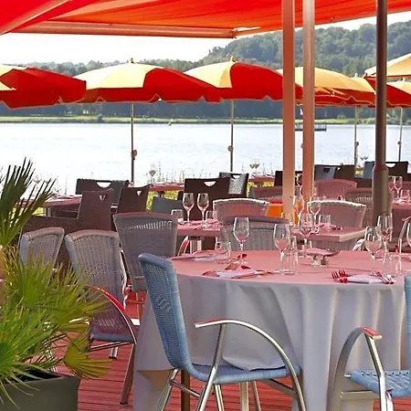 Du Golf De L'ailette, The Originals Relais Hotel Chamouille