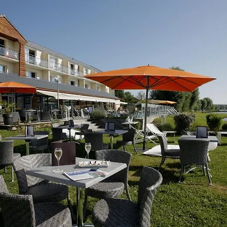 Du Golf De L'ailette, The Originals Relais 4* שאמוויל