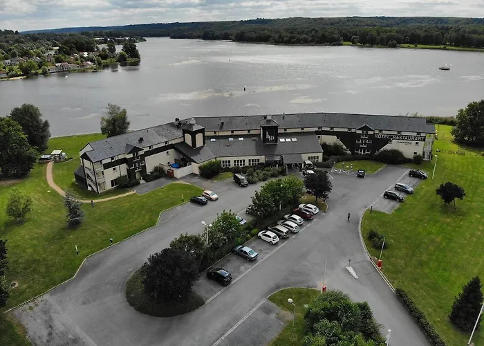 Du Golf De L'ailette, The Originals Relais Hotel