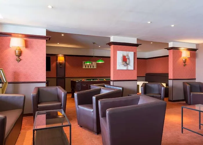 Du Golf De L'ailette, The Originals Relais Chamouille