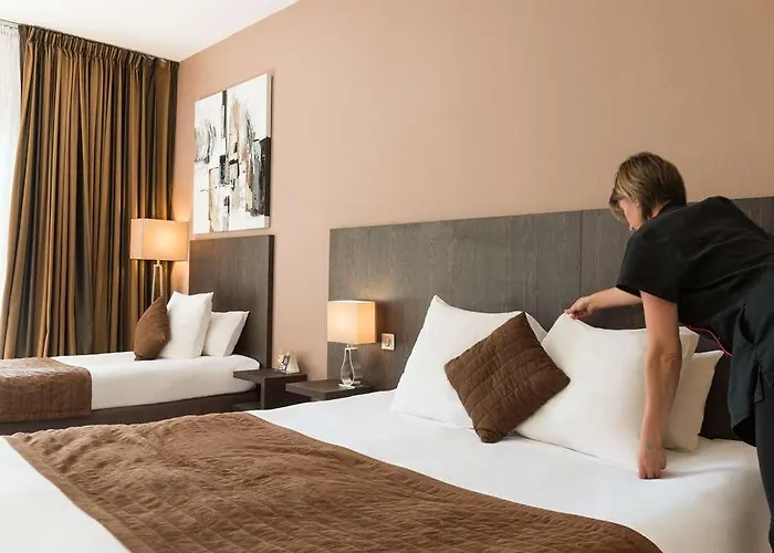 Du Golf De L'ailette, The Originals Relais 4* Chamouille