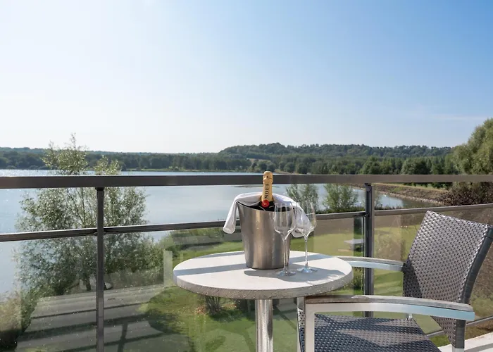 Du Golf De L'ailette, The Originals Relais Chamouille