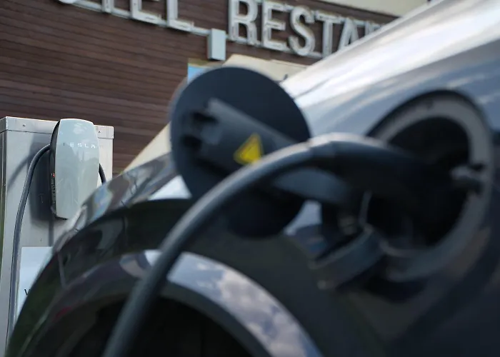 Du Golf De L'ailette, The Originals Relais Hotel Chamouille