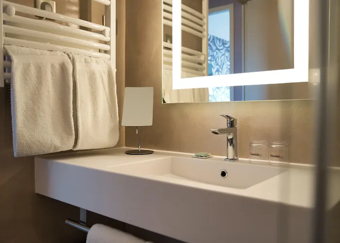 Du Golf De L'ailette, The Originals Relais