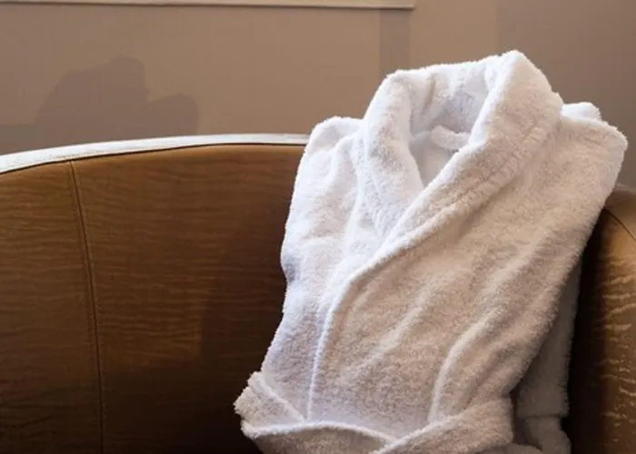 Hotell Du Golf De L'ailette, The Originals Relais Chamouille