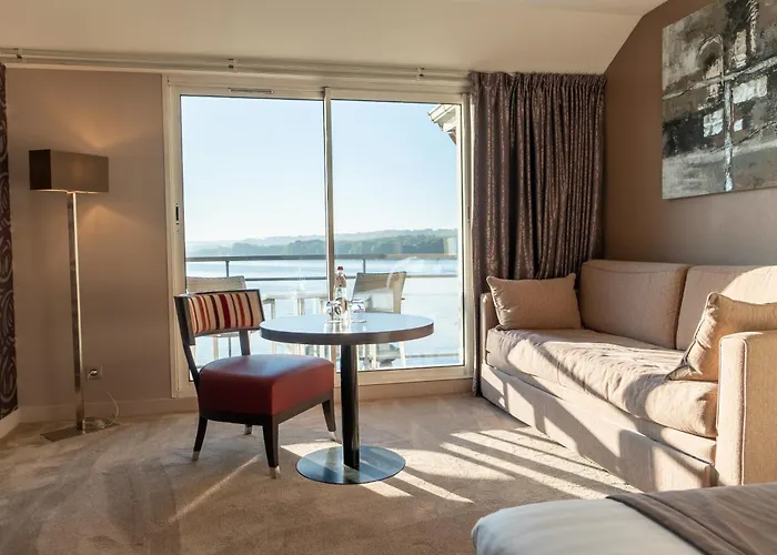 Hotel Du Golf De L'ailette, The Originals Relais